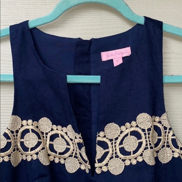 Lilly Pulitzer Navy & Gold Embroidered Lace Shift Dress Size 0 Excellent Cond. - Picture 10 of 16